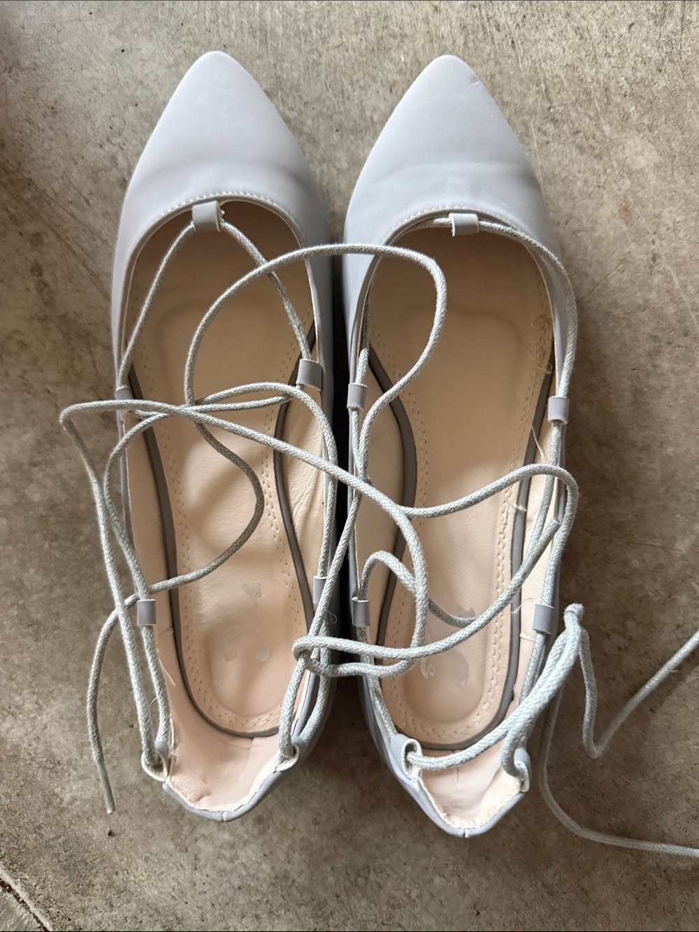 Women's Grey Lace-Up Pointed Toe Flats